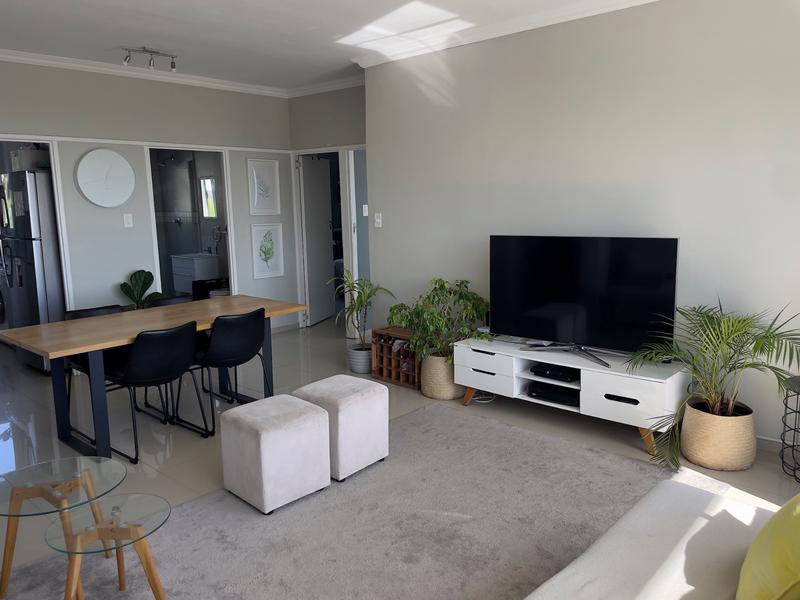 To Let 2 Bedroom Property for Rent in Camps Bay Western Cape
